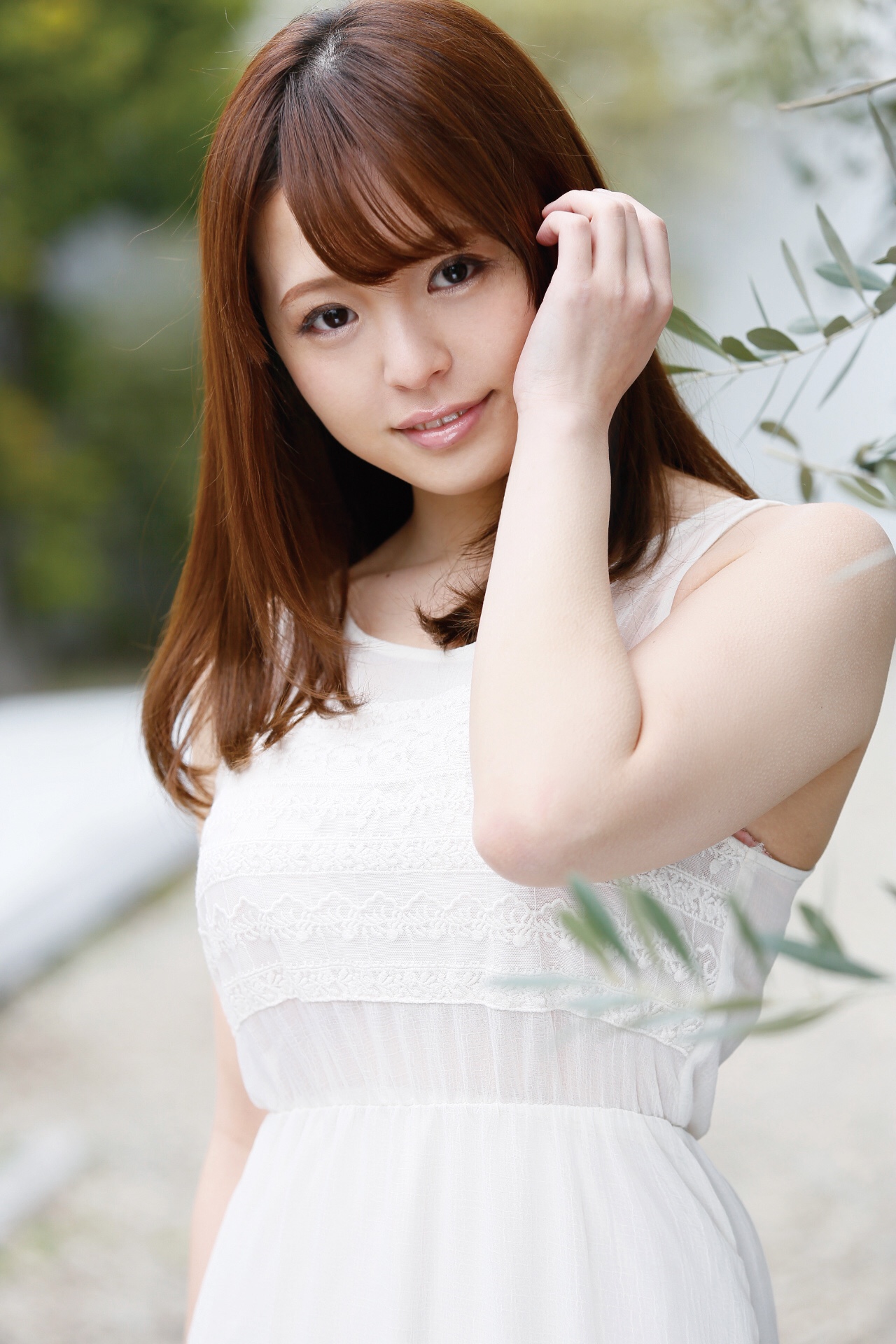 桃瀬 友 梨奈